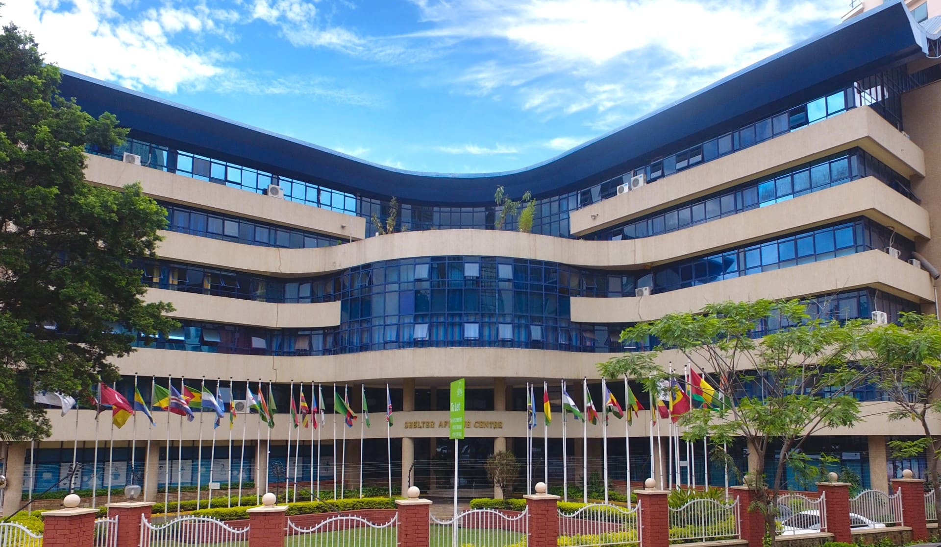 Shelter Afrique et Afreximbank s'associent pour 1 milliard de dollars en investissements dans le logement en Afrique